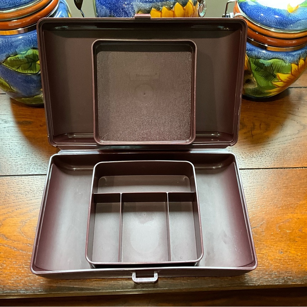 Vintage Tupperware Valet Travel Organizer